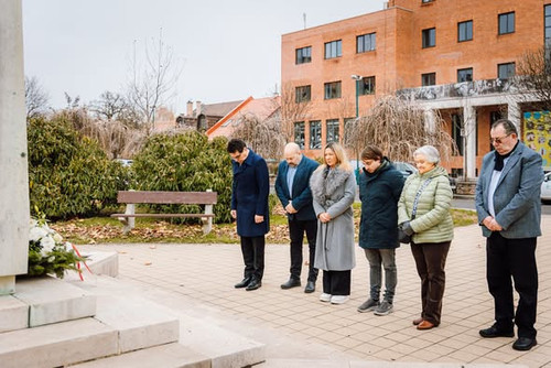 593997395 1412819486954855 235436598938761188 n.jpg?stp=dst jpg s590x590 tt6& nc cat=108&ccb=1 7& nc.jpg