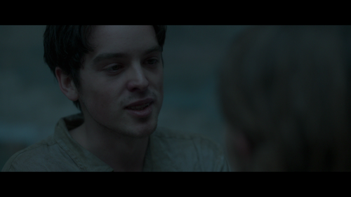 Love.Gets.a.Room.2021.BluRay.REMUX.1080p.AVC.DTS HD.MA5.1 HDS.mkv 20220608 163224.249.png