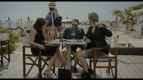 Alibi.com.2017.UHD.BluRay.REMUX.2160p.HEVC.DTS HD.MA5.1 HDS.mkv 20220622 133715.473.png