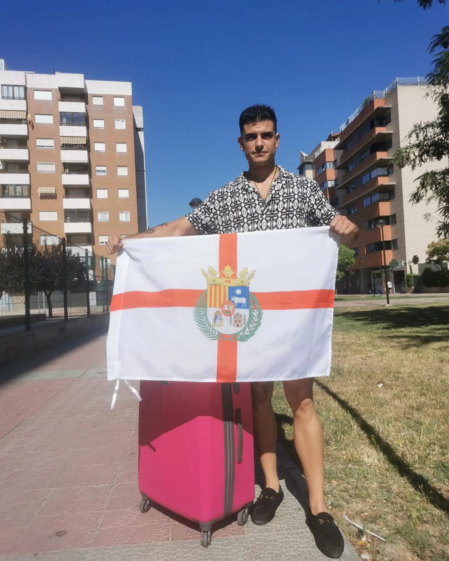 murcia vence mr international spain 2022. - Página 9 HMyFQS