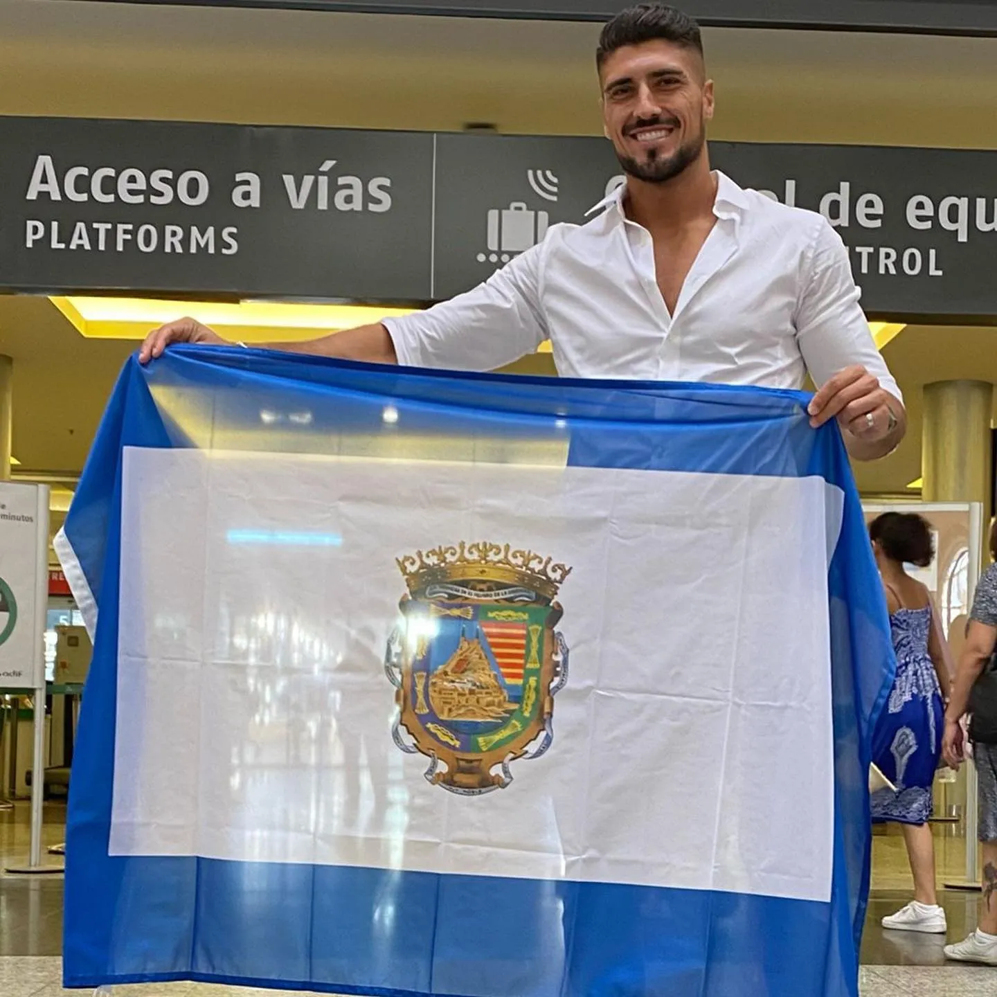 murcia vence mr international spain 2022. - Página 10 HVH1Xp