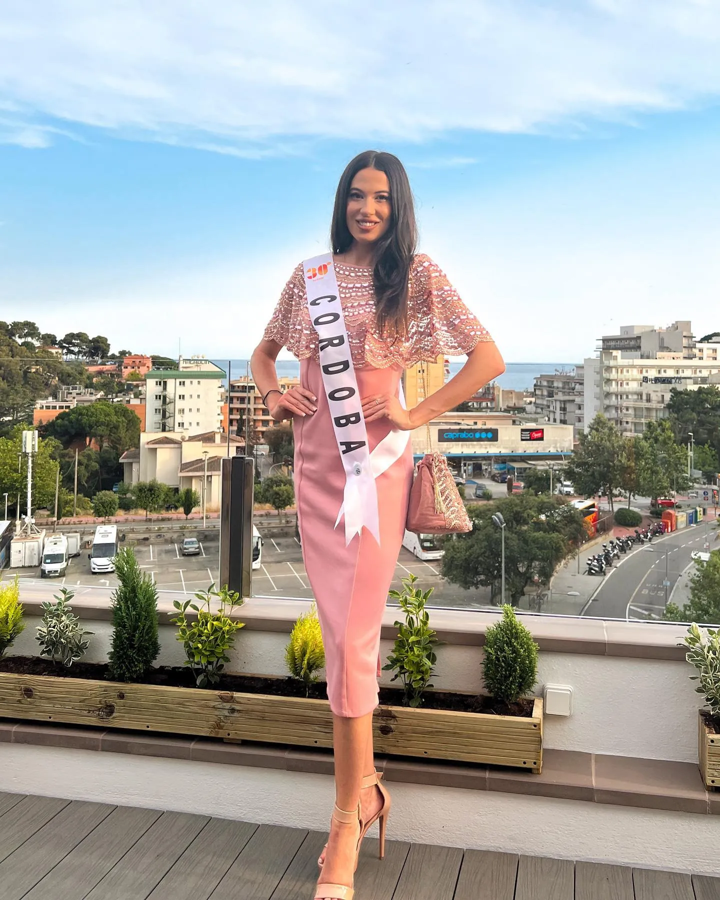 castellon vence miss world spain 2022. (resultados e video final pag 27, 28.) - Página 19 HXSNrN