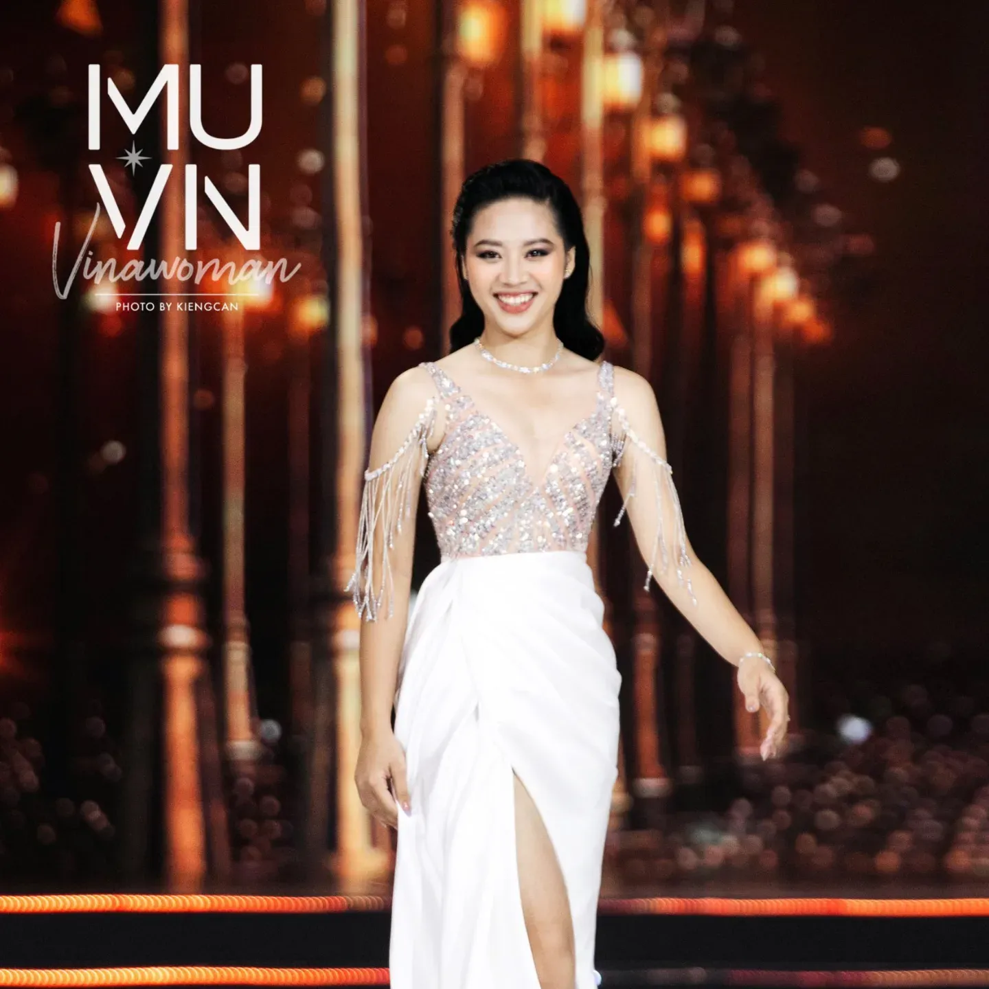 Nguyễn Thị Ngọc Châu - SBD 314 vence miss universe vietnam 2022. - Página 13 HZW9kX