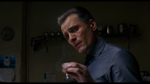 Eastern Promises 2007 UHD BluRay REMUX 2160p HEVC DTS HD MA5.1 CHD.mkv 20220619 122130.742.png