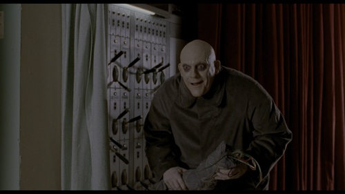 The.Addams.Family.1991.UHD.BluRay.REMUX.2160p.HEVC.DTS HD.MA5.1 HDS.mkv 20220621 222956.660.png