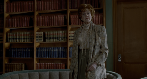 The.Addams.Family.1991.2160p.Pad HDR.UHD.BluRay.AAC.x265 10bit HDSPad.mp4 20220621 222850.018.png