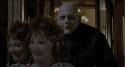 The.Addams.Family.1991.2160p.Pad HDR.UHD.BluRay.AAC.x265 10bit HDSPad.mp4 20220621 222908.524.png