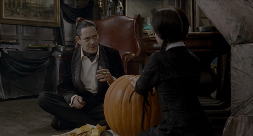 The.Addams.Family.1991.2160p.HDR.UHD.BluRay.DTS HD.MA.5.1.x265 10bit HDS.mkv 20220621 222937.013.png