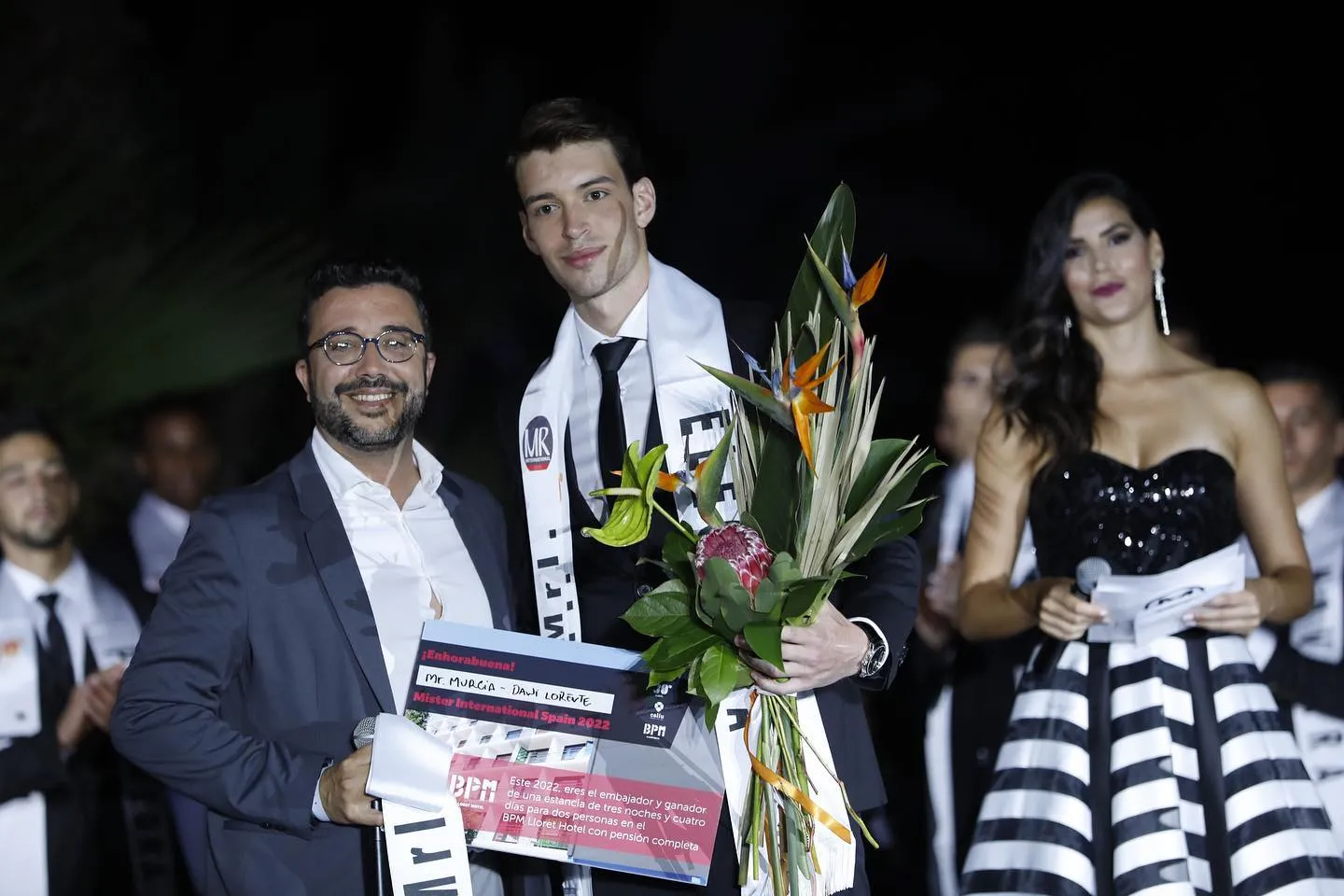 murcia vence mr international spain 2022. - Página 17 HkWrqQ