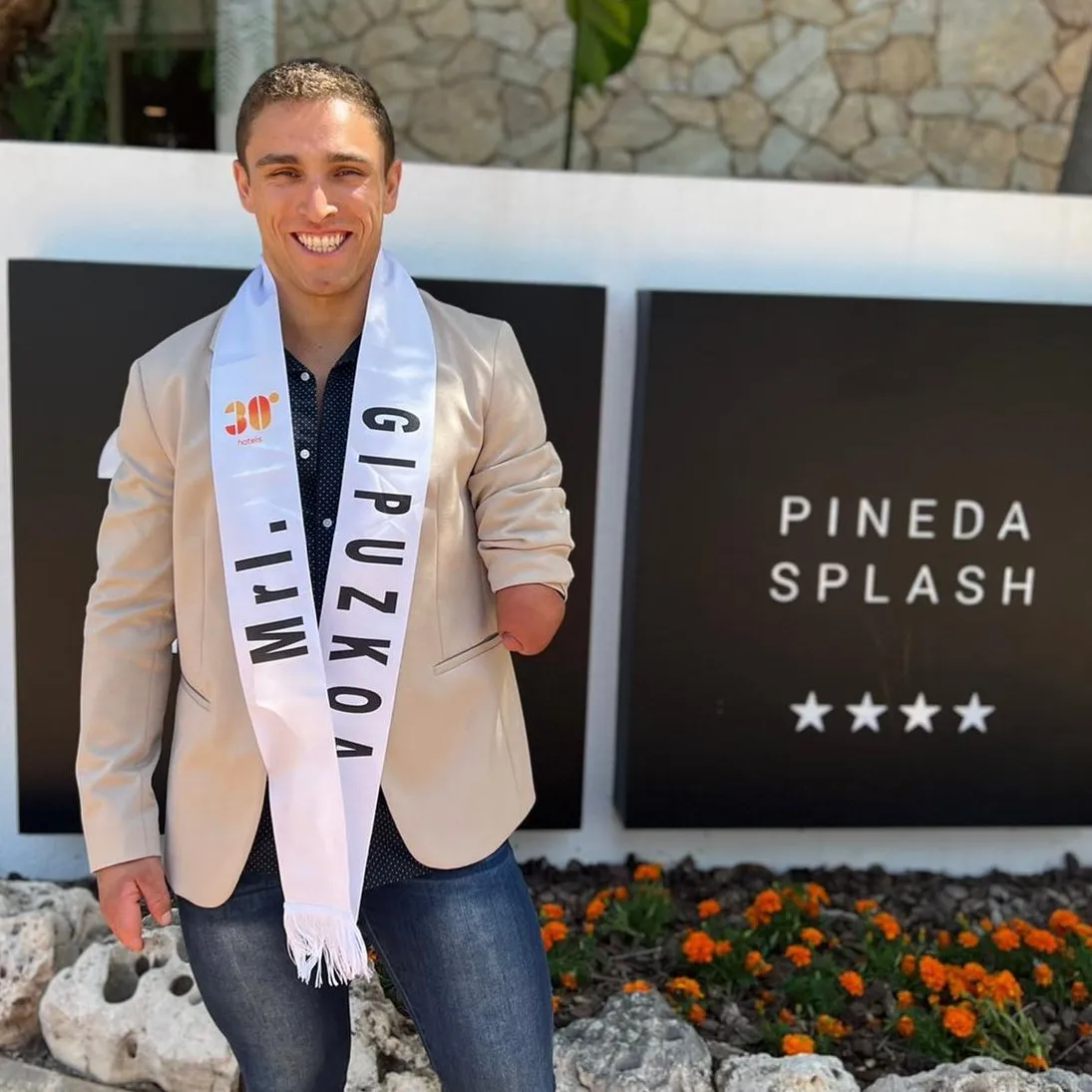 murcia vence mr international spain 2022. - Página 18 HkjkmX