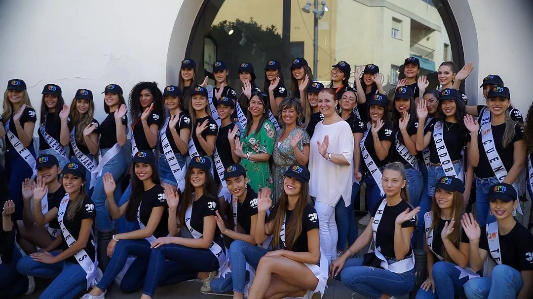 castellon vence miss world spain 2022. (resultados e video final pag 27, 28.) - Página 24 HkkjRV