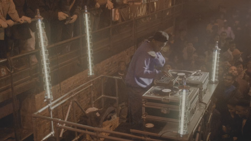 Juice.1992.1080p.Pad HDR.UHD.BluRay.AAC.x265 10bit HDSPad.mp4 20220611 174352.412.png