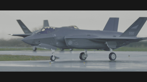 The.Burning.Sea.1992.UHD.BluRay.REMUX.2160p.HEVC.DTS HD.MA5.1 HDS.mkv 20220606 161749.058.png