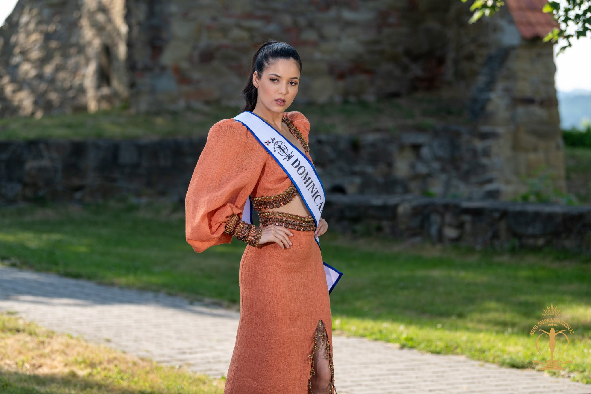 candidatas a miss supranational 2022. final: 15 july. - Página 23 J5P2iQ