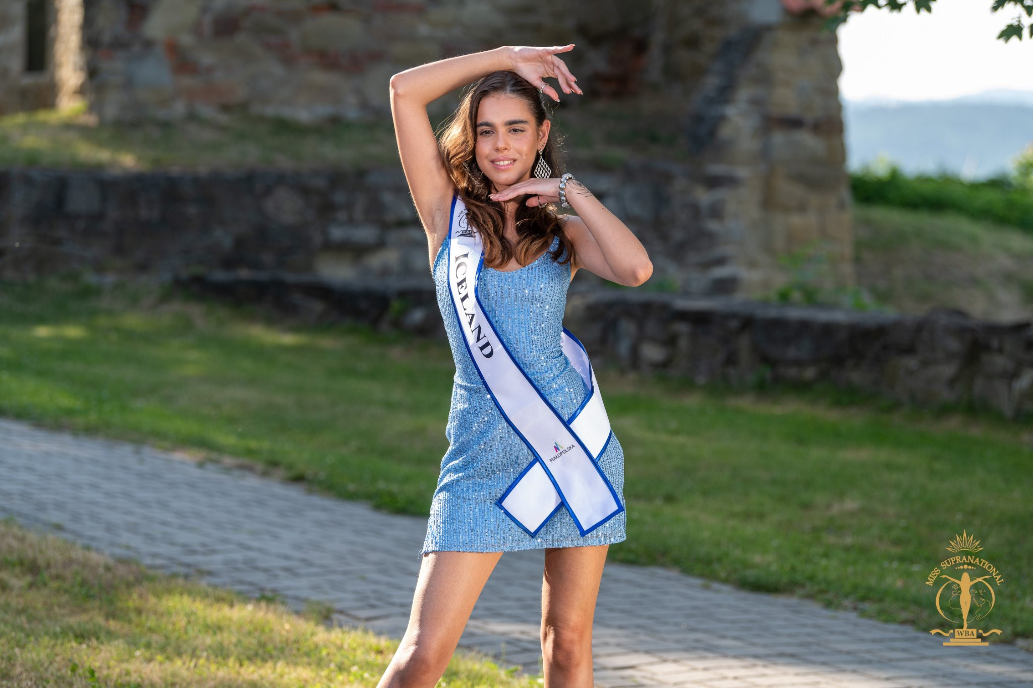 candidatas a miss supranational 2022. final: 15 july. - Página 24 J5iqB4