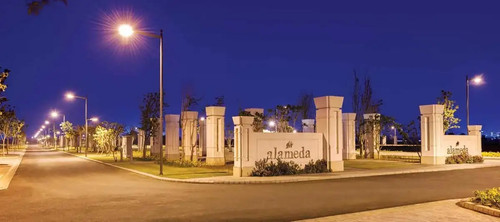 DLF Alameda Independent Floors.jpg