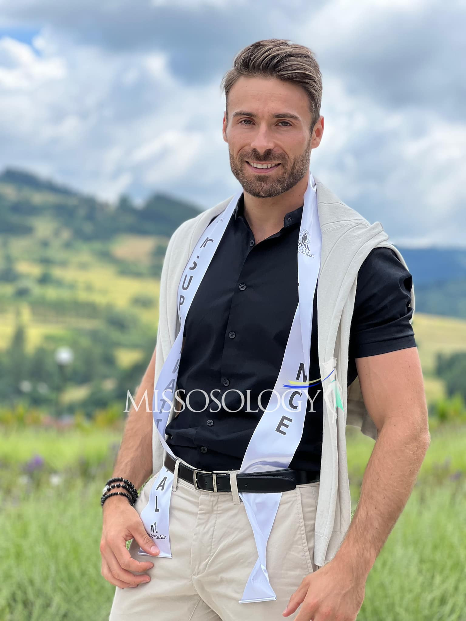 candidatos a mr supranational 2022. final: 16 july. sede: poland. - Página 17 JNN5HG