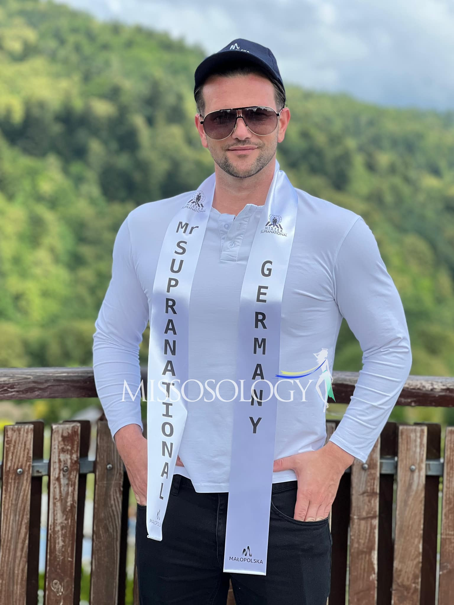 candidatos a mr supranational 2022. final: 16 july. sede: poland. - Página 18 JNOuLB