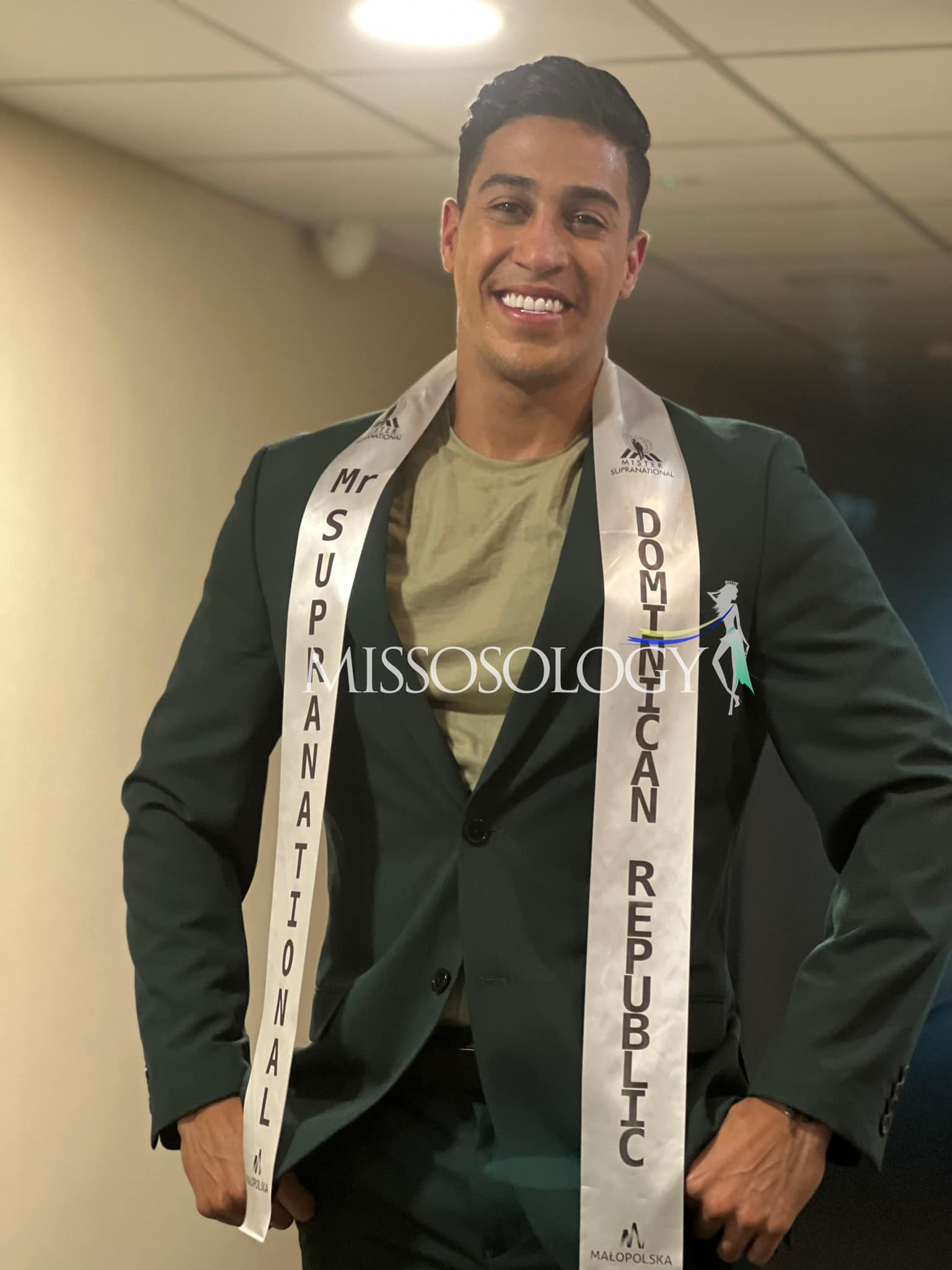 candidatos a mr supranational 2022. final: 16 july. sede: poland. - Página 24 JNgrts