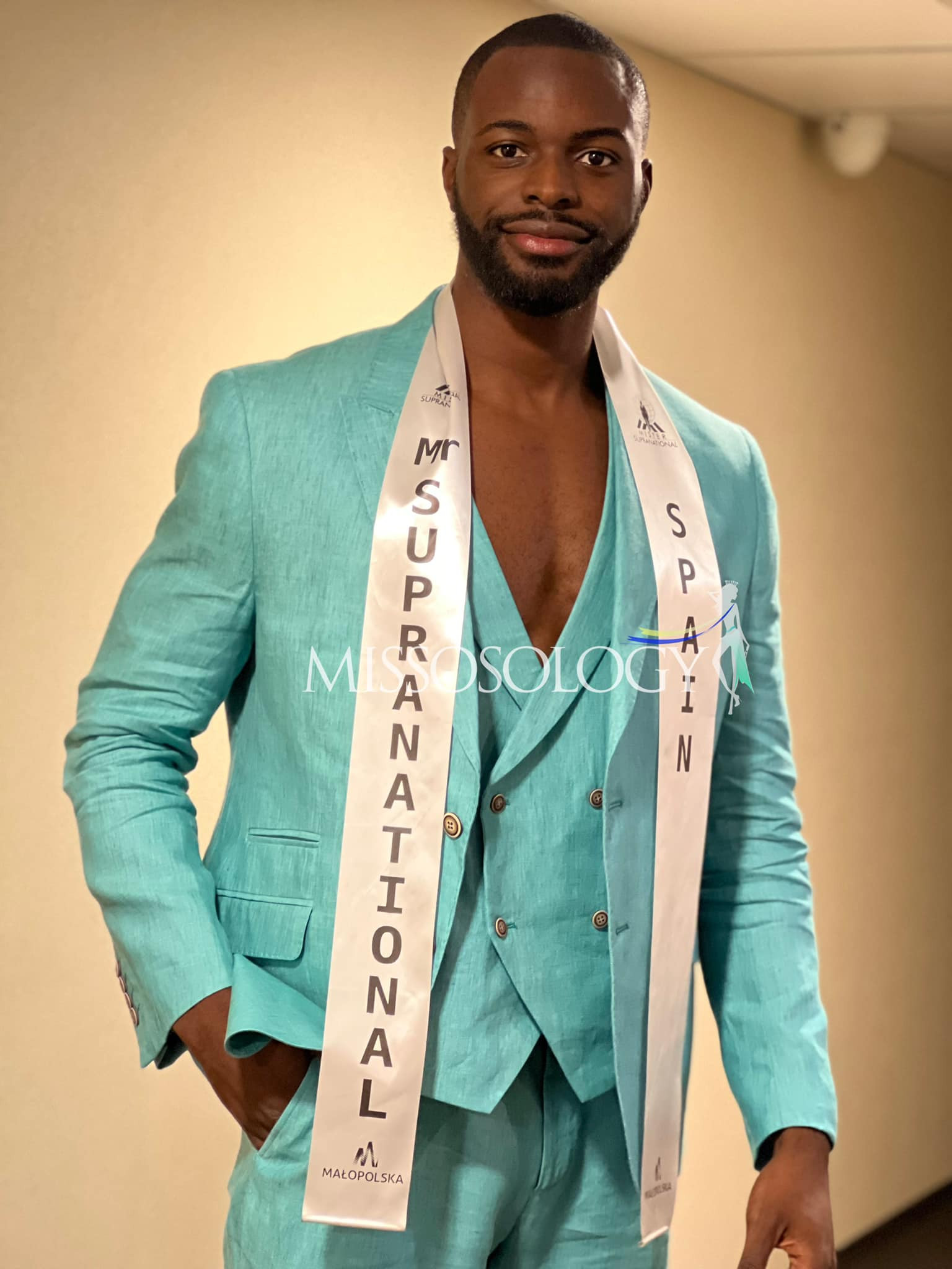 candidatos a mr supranational 2022. final: 16 july. sede: poland. - Página 25 JNr8qx