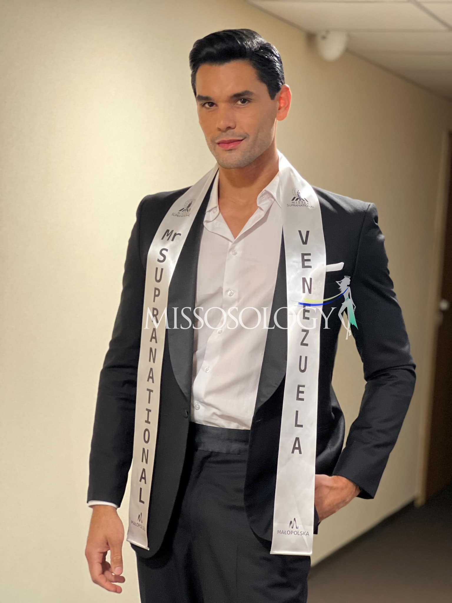 candidatos a mr supranational 2022. final: 16 july. sede: poland. - Página 25 JNrUgV