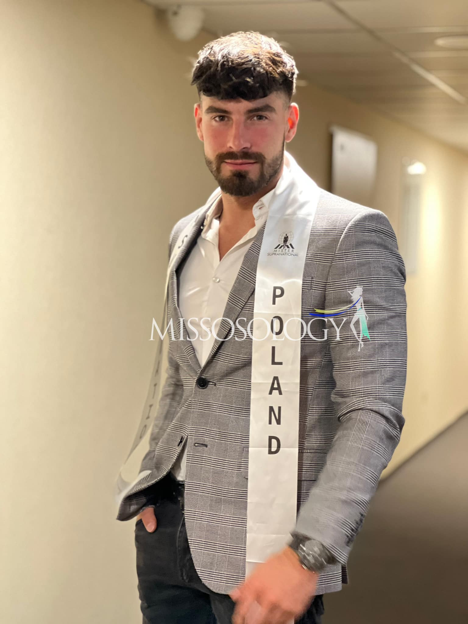 candidatos a mr supranational 2022. final: 16 july. sede: poland. - Página 25 JNrje9