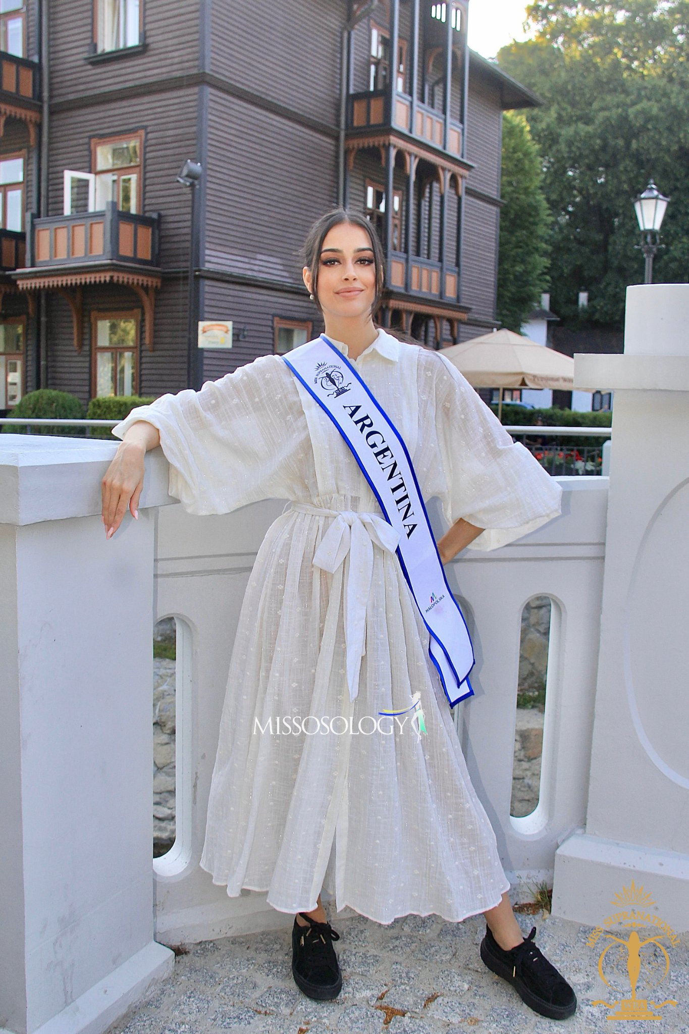 candidatas a miss supranational 2022. final: 15 july. - Página 31 Jam4Hb