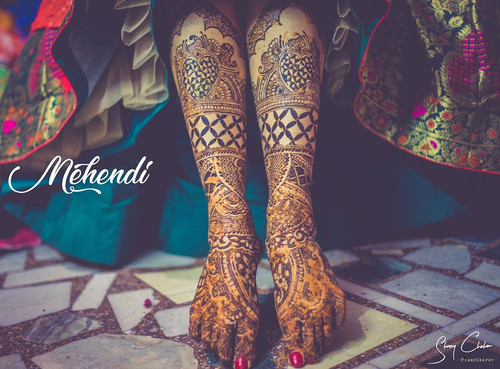 Freelance Photographer in Dubai.jpg