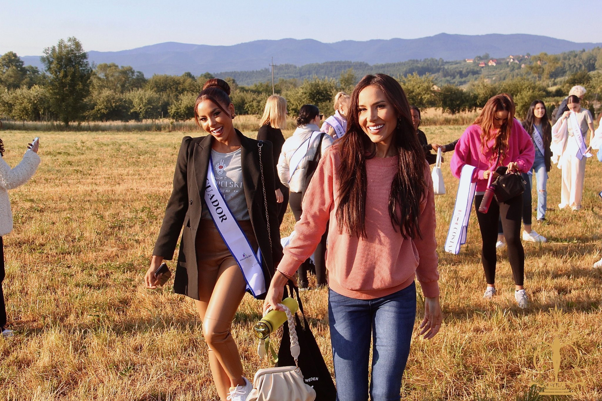 candidatas a miss supranational 2022. final: 15 july. - Página 32 JpCy1p