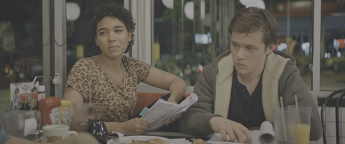 Love,Simon.2018.2160p.HDR.UHD.BluRay.DTS.x265 10bit HDS.mkv 20220701 130359.300.png