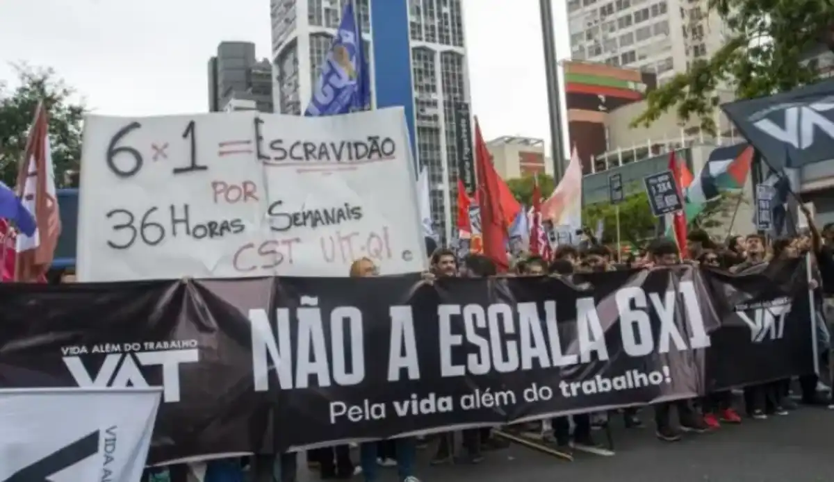Oposição de extrema-direita articula para barrar PEC que garante mais descanso aos trabalhadores