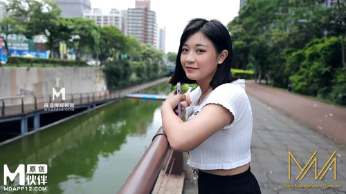 1麦尼传媒NI 002青春无知[00 05 34][20231203 113707 2].jpg