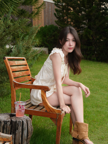 c6d1fb19a5dbc6d5110418ca8c7a9faa.jpg