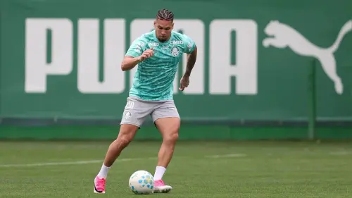 Paulinho inicia transição e marca data de retorno ao Palmeiras
