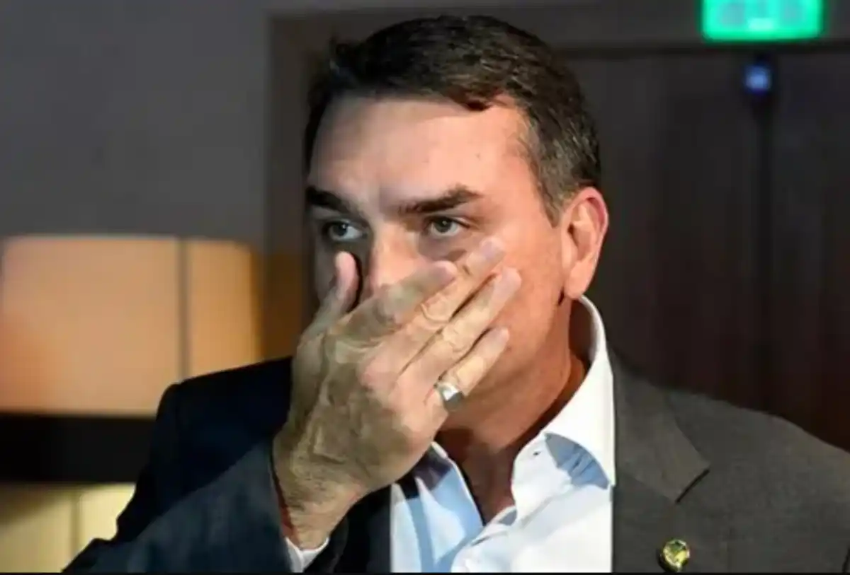 Caso Dark Horse: STF é acionado para revelar esquema de Flávio Bolsonaro antes do segundo turno