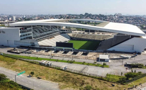 Corinthians pode enfrentar rombo de 196 milhões em polêmica com a Caixa