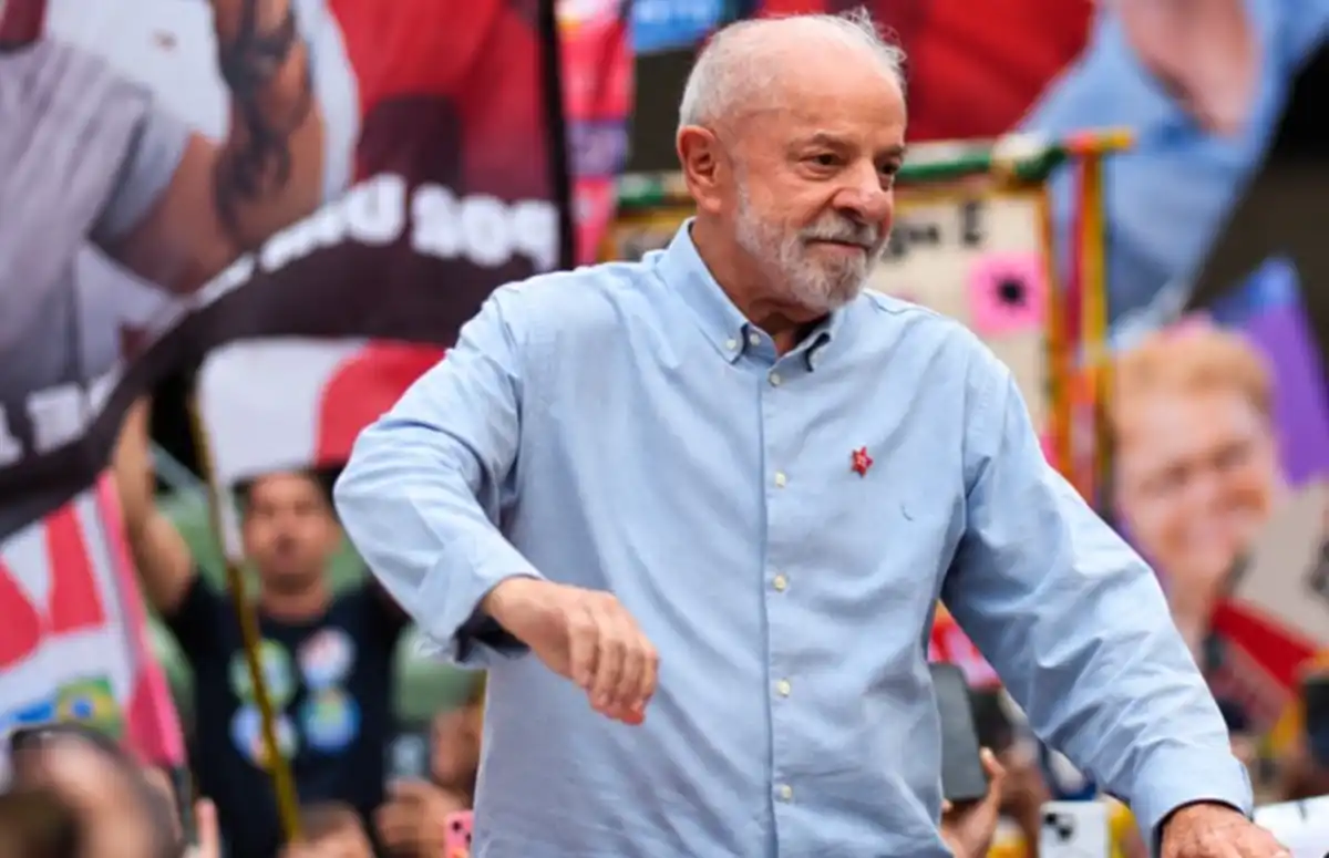 Lula escala comunicadores vitoriosos do Nordeste para virada no 2º turno
