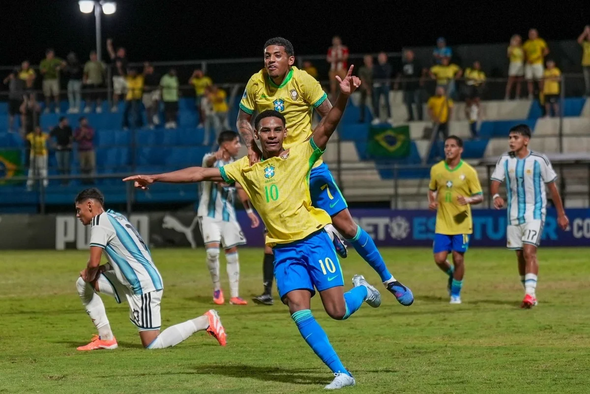 Jovem do Palmeiras aparece entre as três maiores promessas do mundo segundo portal