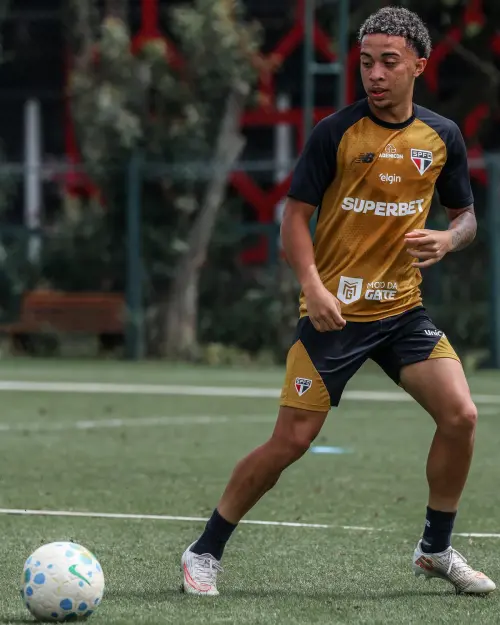 Retorno de Calleri? Dorival testa nova formação contra o Cruzeiro