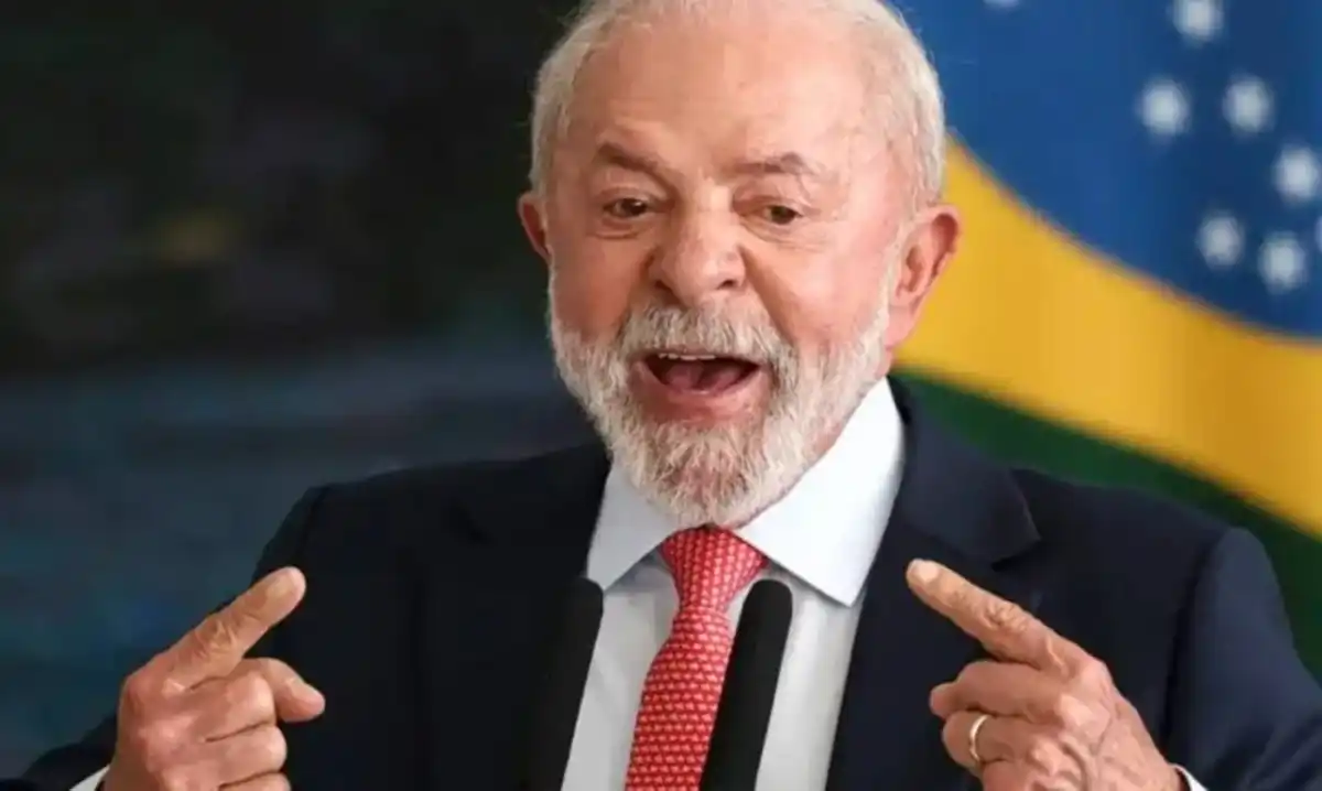Lula pressiona o PL no Senado pelo fim da escala 6x1 e declara que "as máscaras vão cair"!