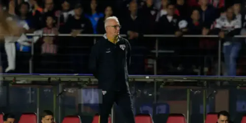 18 jogos, 18 times! Dorival não consegue repetir o São Paulo
