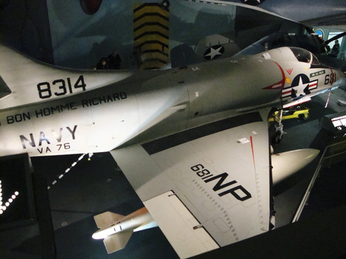 DH000077.jpg