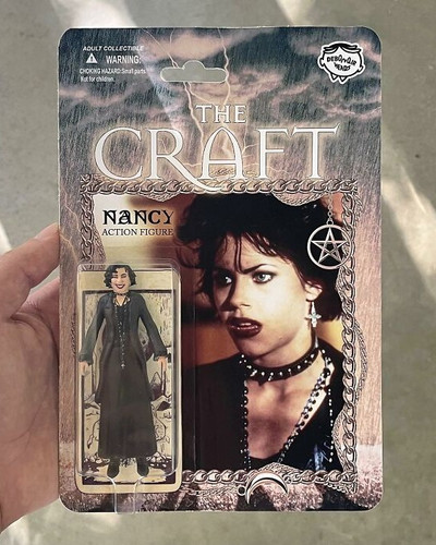 Artist creates pop culture dolls and you will surely want a 73 Pics 641ad0562f403 700.jpg