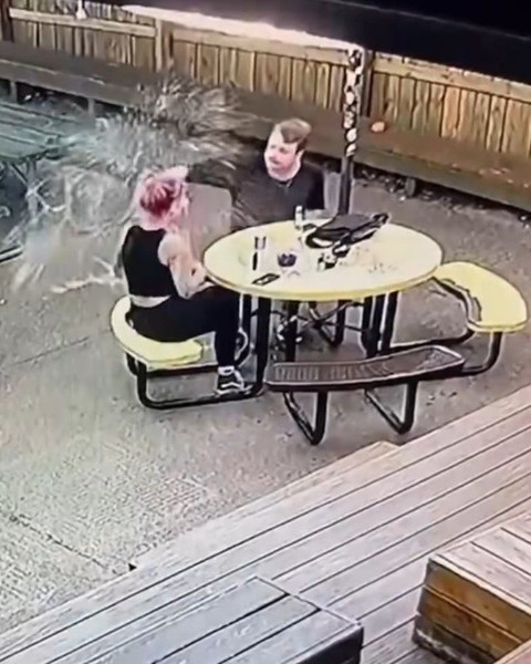 1 6a9af8c5ce2e0 png 700.jpg
