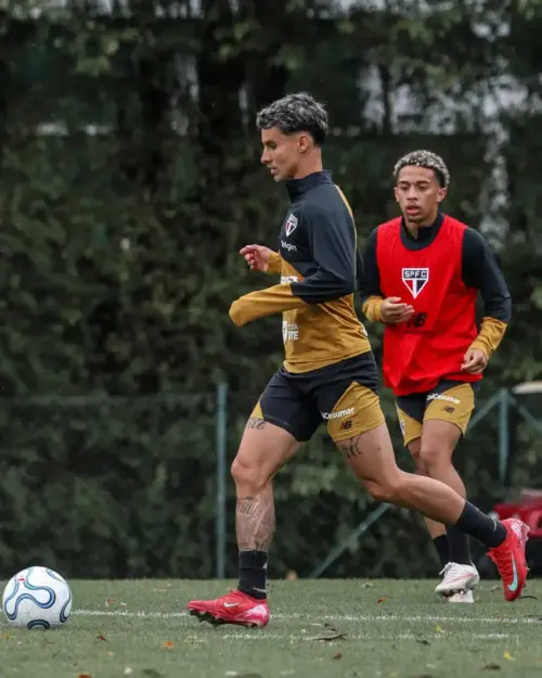 Estratégia em pauta: São Paulo busca equilíbrio entre ataque e defesa antes de confronto decisivo