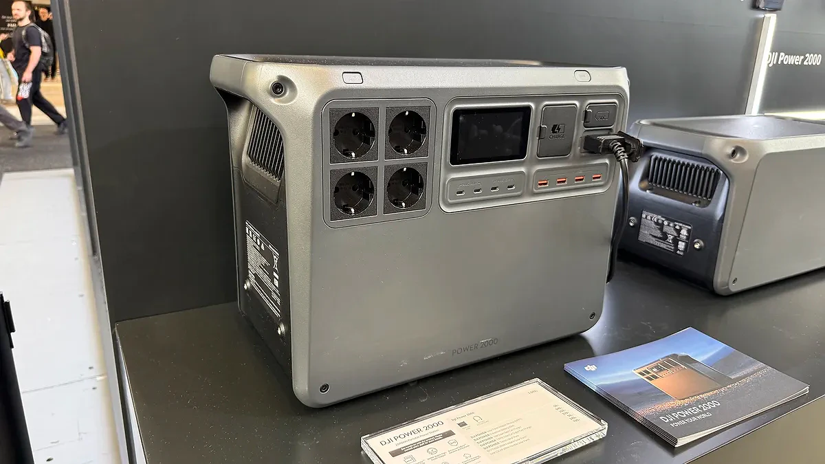 DJI solar kit
