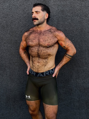 FAG.MAGAZINE 000565.jpg