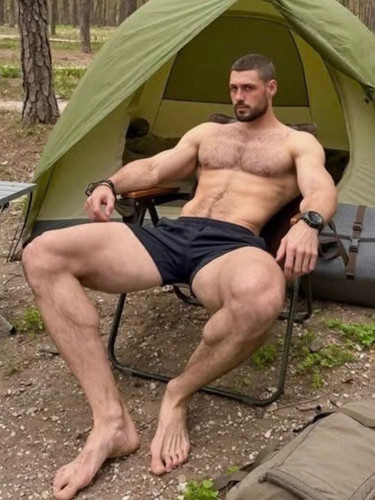 FAG.MAGAZINE 000671.jpg