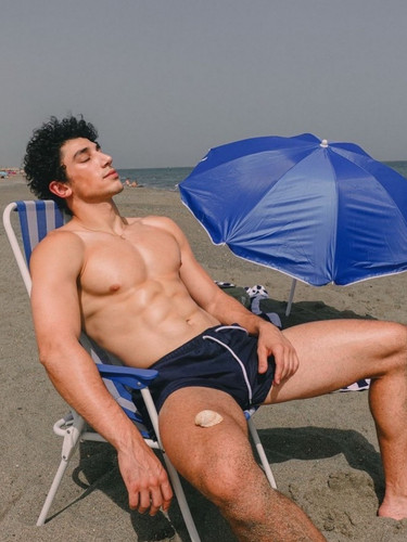 FAG.MAGAZINE 000231.jpg