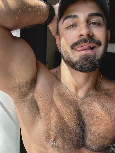 FAG.MAGAZINE 000174.jpg